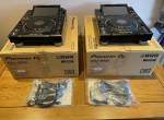 Pioneer CDJ-3000 , Pioneer DJM-A9, DJM-V10
